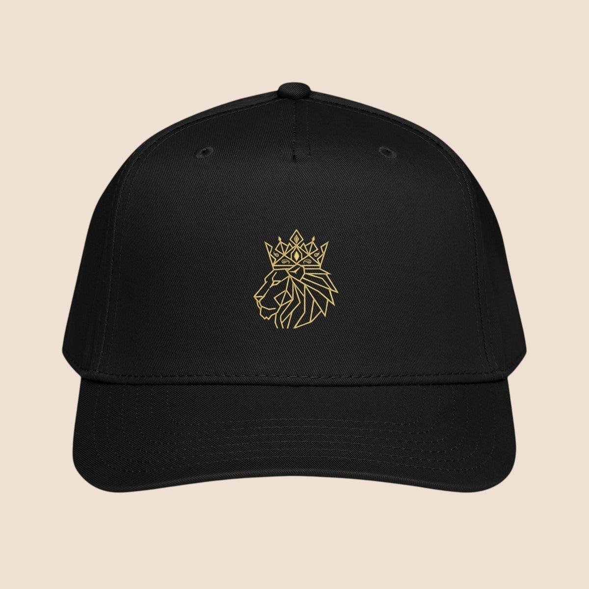 PUNJAB BOLDA black 5 panel cap with a gold embroidered crowned lion logo on the front. Made of polyester and cotton.