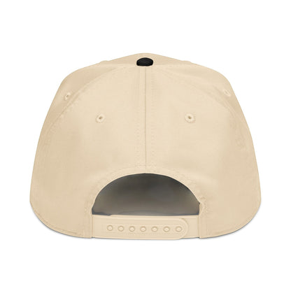 PUNJAB BOLDA beige 5 panel cap with adjustable snap closure and curved visor. Made of polyester and cotton.