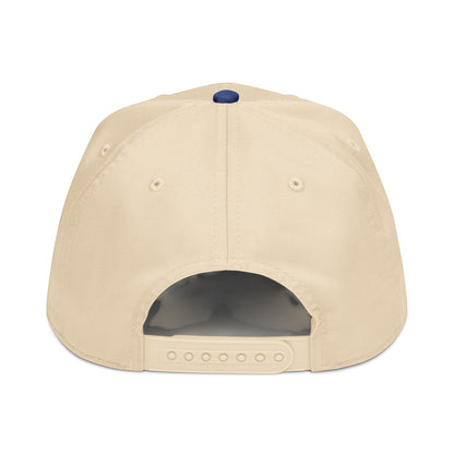PUNJAB BOLDA beige 5 panel cap with adjustable snap closure and navy blue button on top. Made of polyester and cotton.