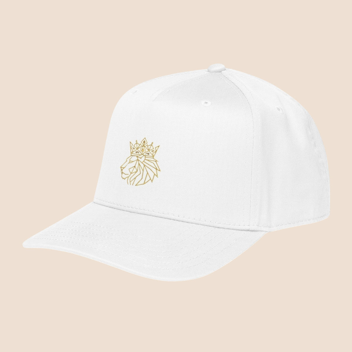 PUNJAB BOLDA white 5 panel cap with gold embroidered crowned lion logo on front. Polyester-cotton blend.